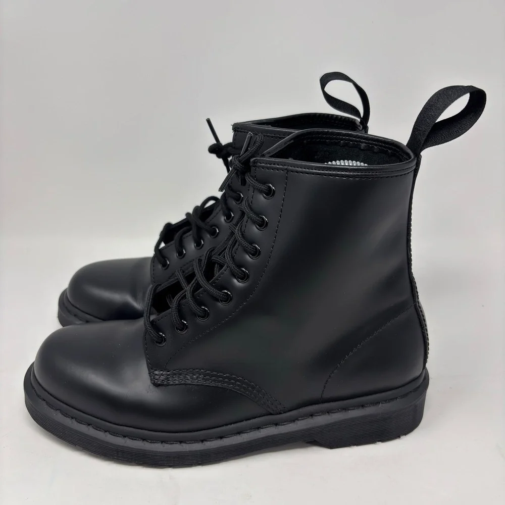 Dr Martens 1460 Mono Black Leather Boots Men's 9/10 Anisomelia Mismatch Pair